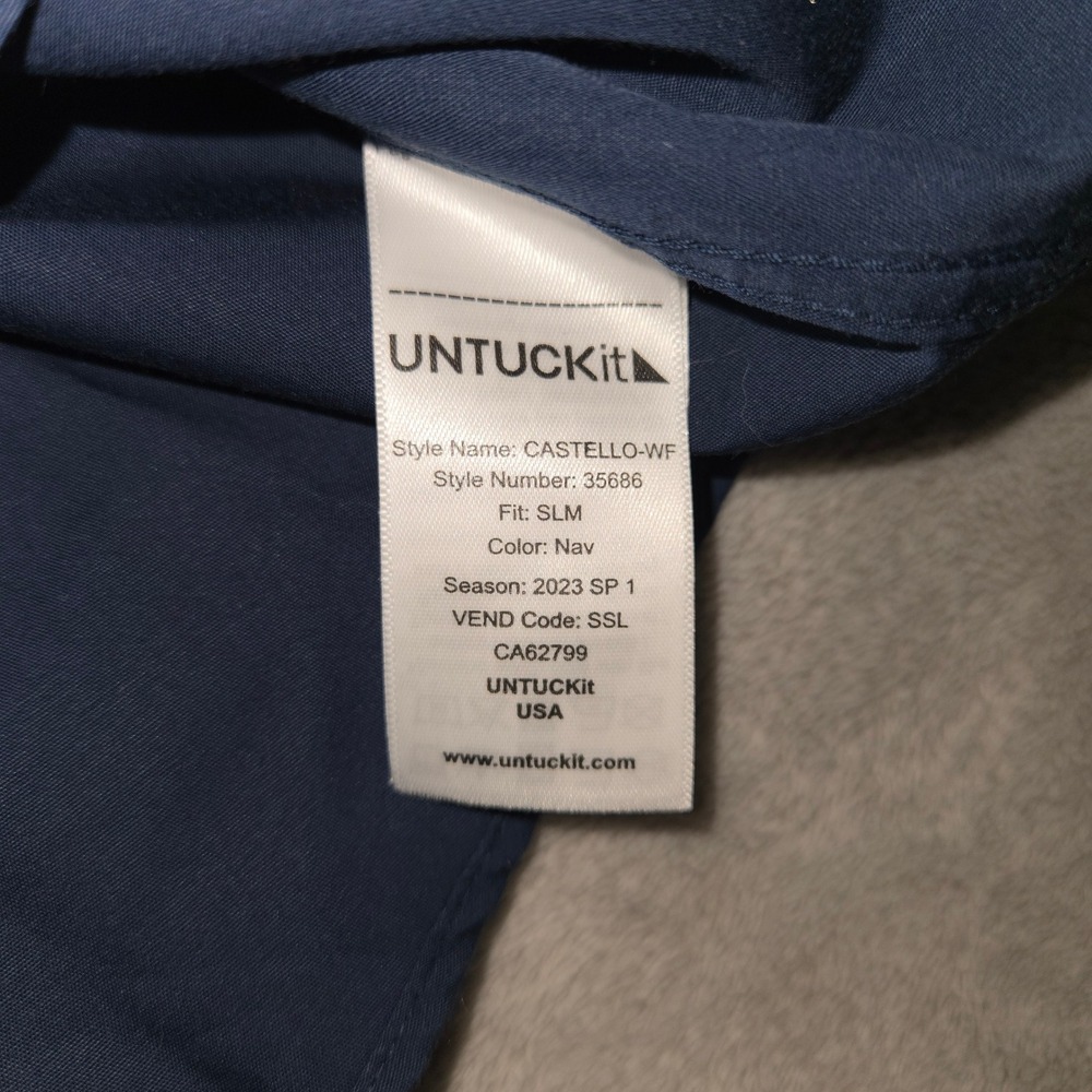 UNTUCKit Castello-WF Slim Fit Wrinkle Free Navy Blue Button Down Shirt Mens M - Picture 8 of 8